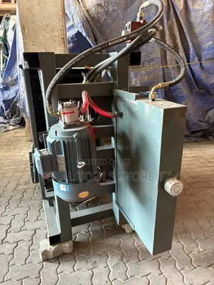 Hydraulic Baling Press Machine Jy 30t/ 11kw/ 110mm/ Block Type