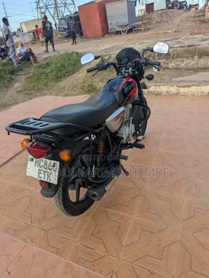 New Bajaj Boxer X125 2023 Red