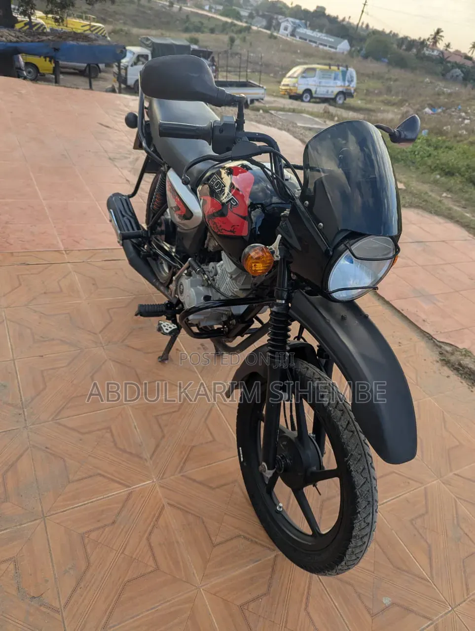 New Bajaj Boxer X125 2023 Red