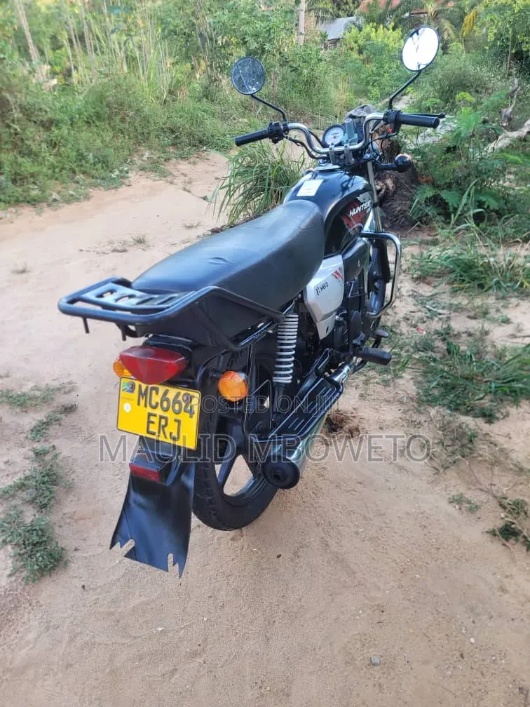 Hunter Cruiser 350cc 2025 Black