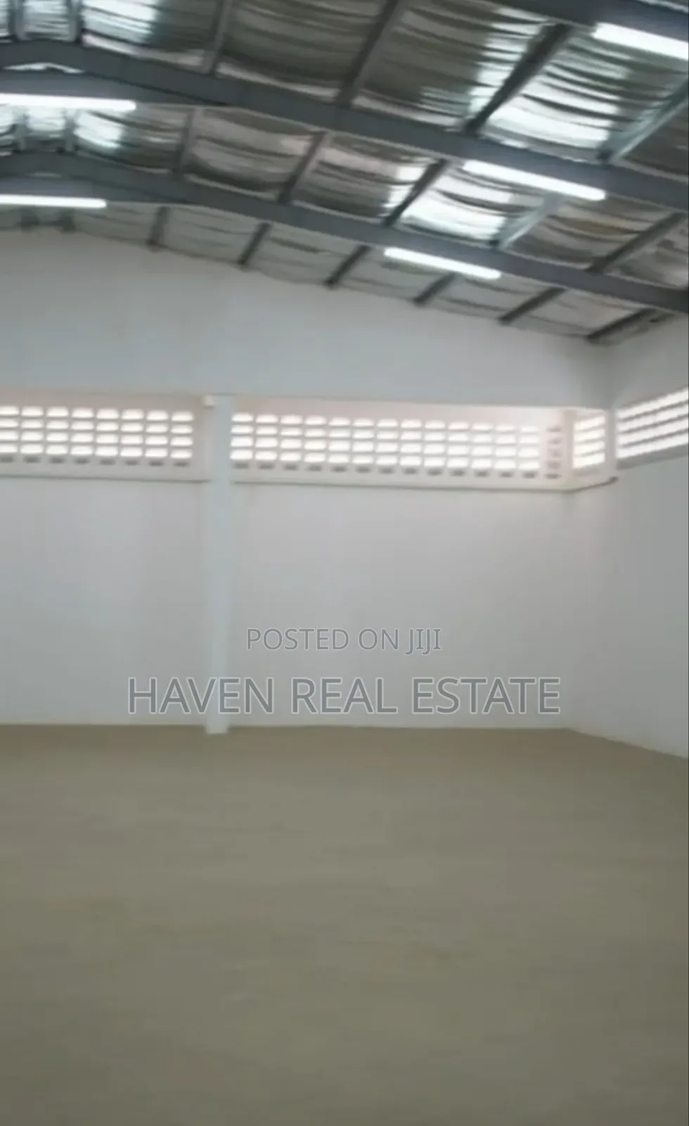 1200sqmt Godown for Rent at Changombe