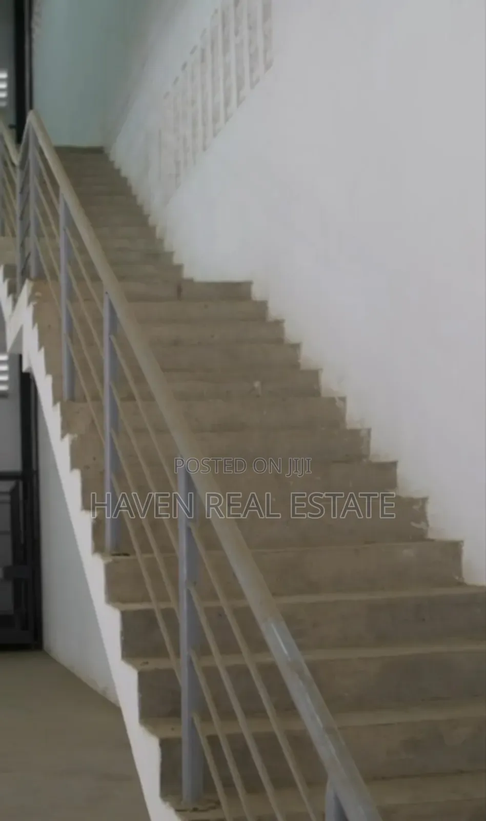 1200sqmt Godown for Rent at Changombe