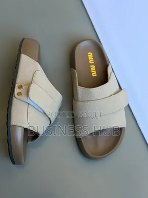 BRAND Niw Sandals Quality