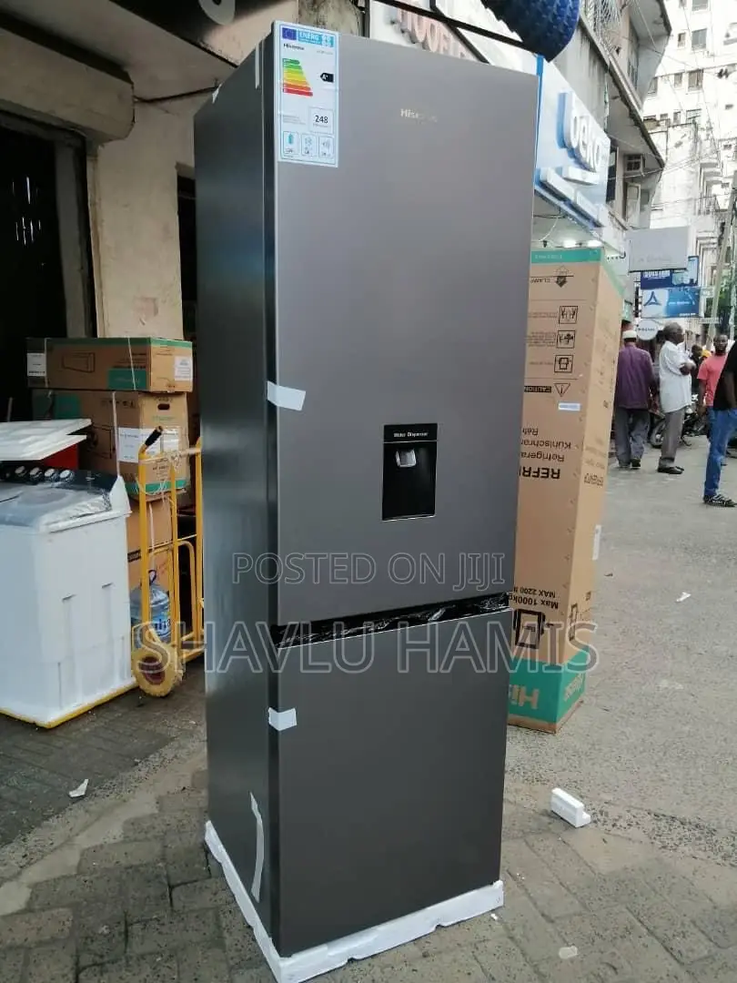Wauzaji Wa Bidhaa Za Electronic Na Vifaa Vya Ndani