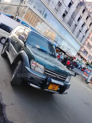 Toyota Land Cruiser Prado 2005 Green