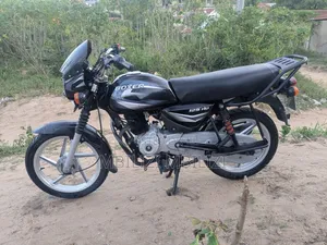 Bajaj Boxer 125 2026 Black