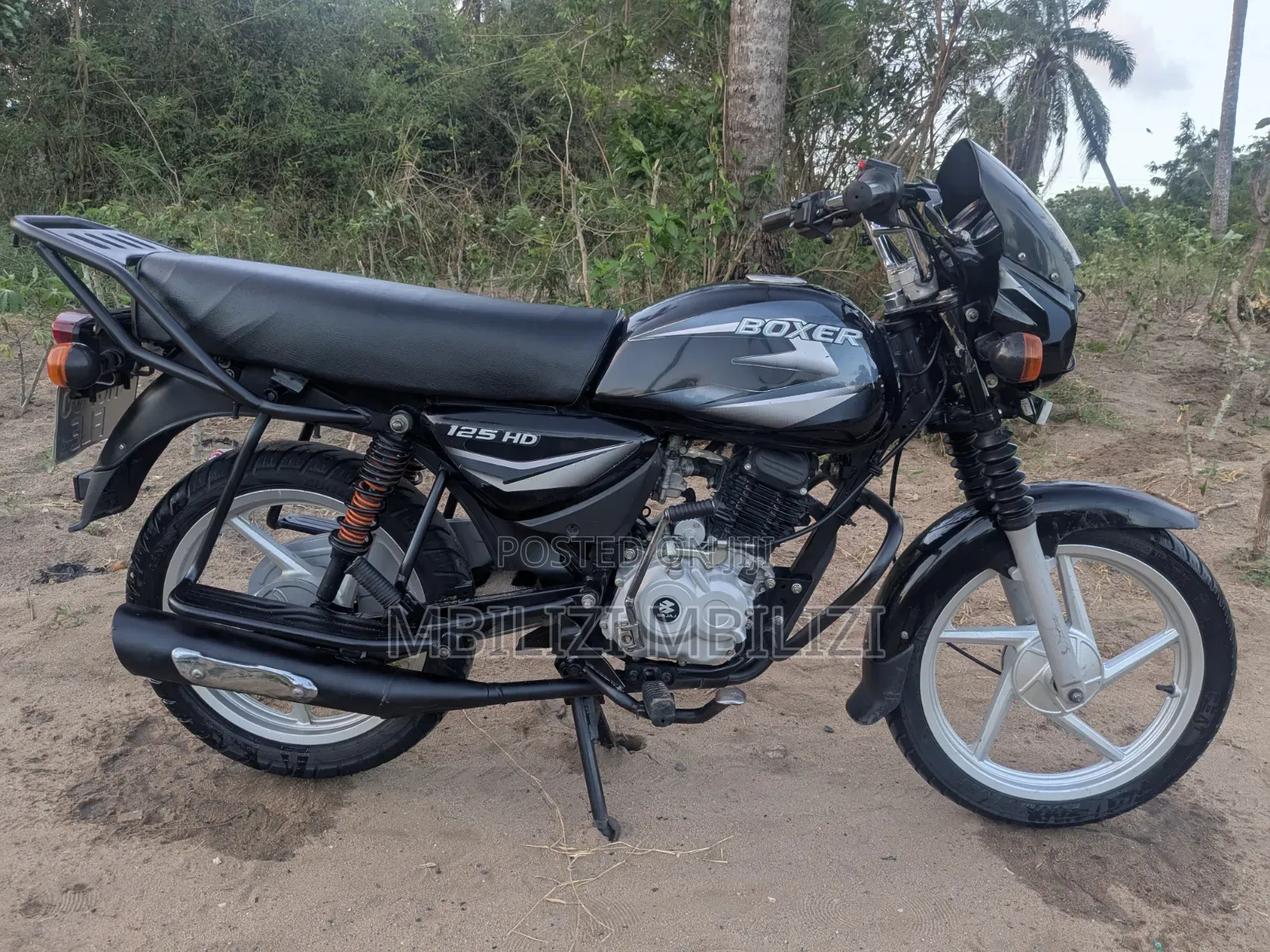 Bajaj Boxer 125 2026 Black