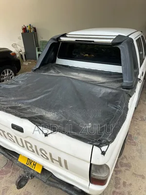 Mitsubishi L200 2008 White