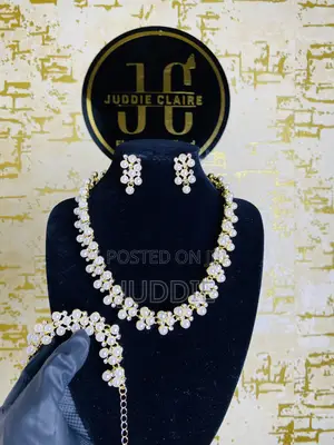 Pearls Set Nzuri Mno (Cheni,hereni Bracelet