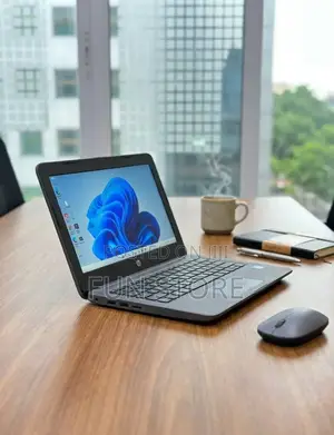 Laptop Dell Latitude 11 3190 4GB Intel Celeron SSD 128GB