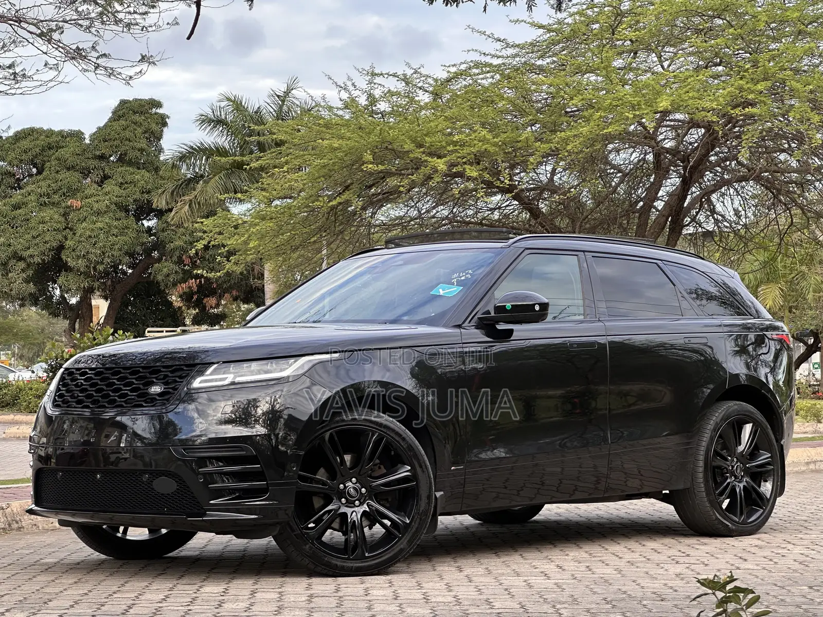 Land Rover Range Rover Velar 2021 Black