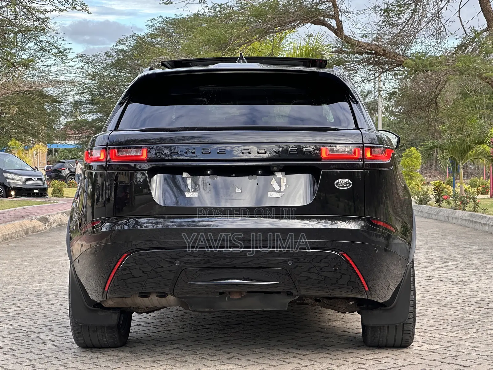 Land Rover Range Rover Velar 2021 Black