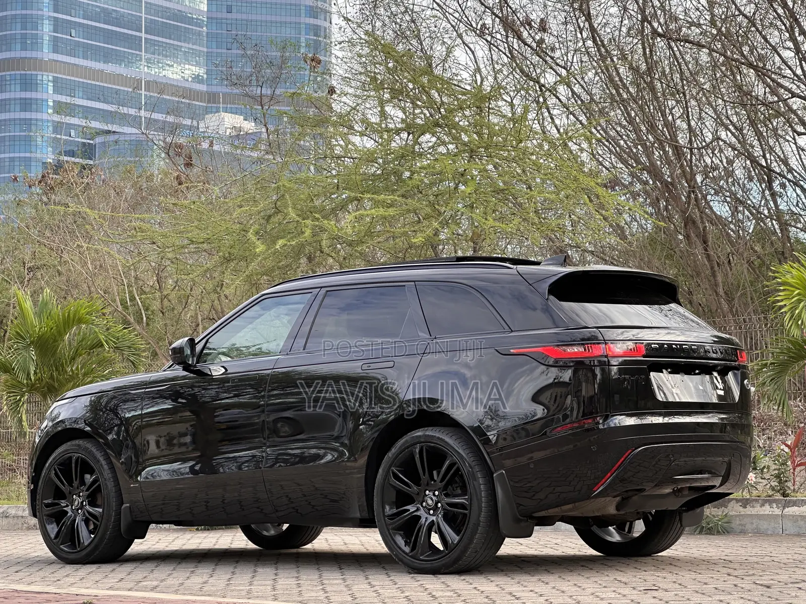Land Rover Range Rover Velar 2021 Black