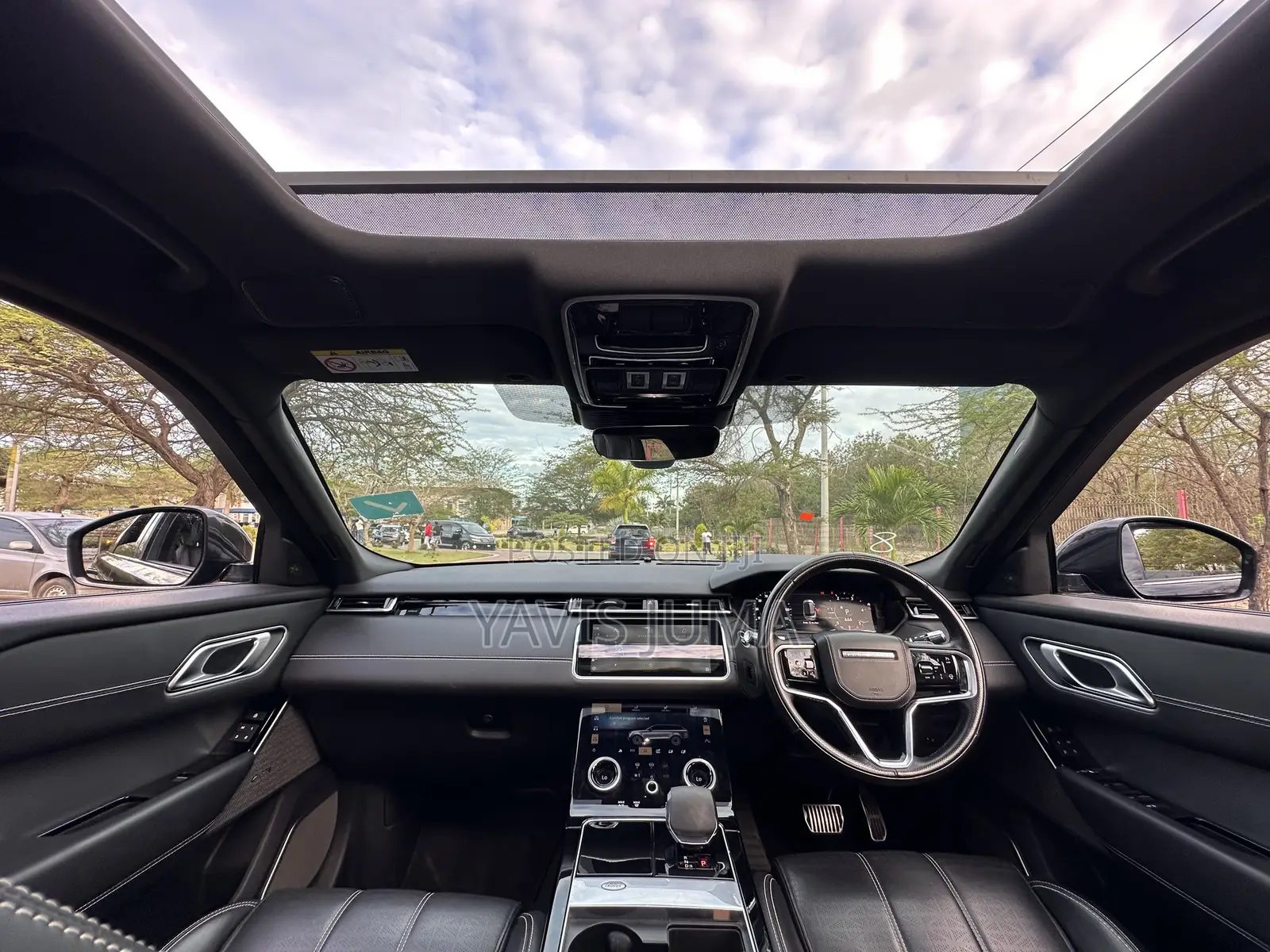 Land Rover Range Rover Velar 2021 Black