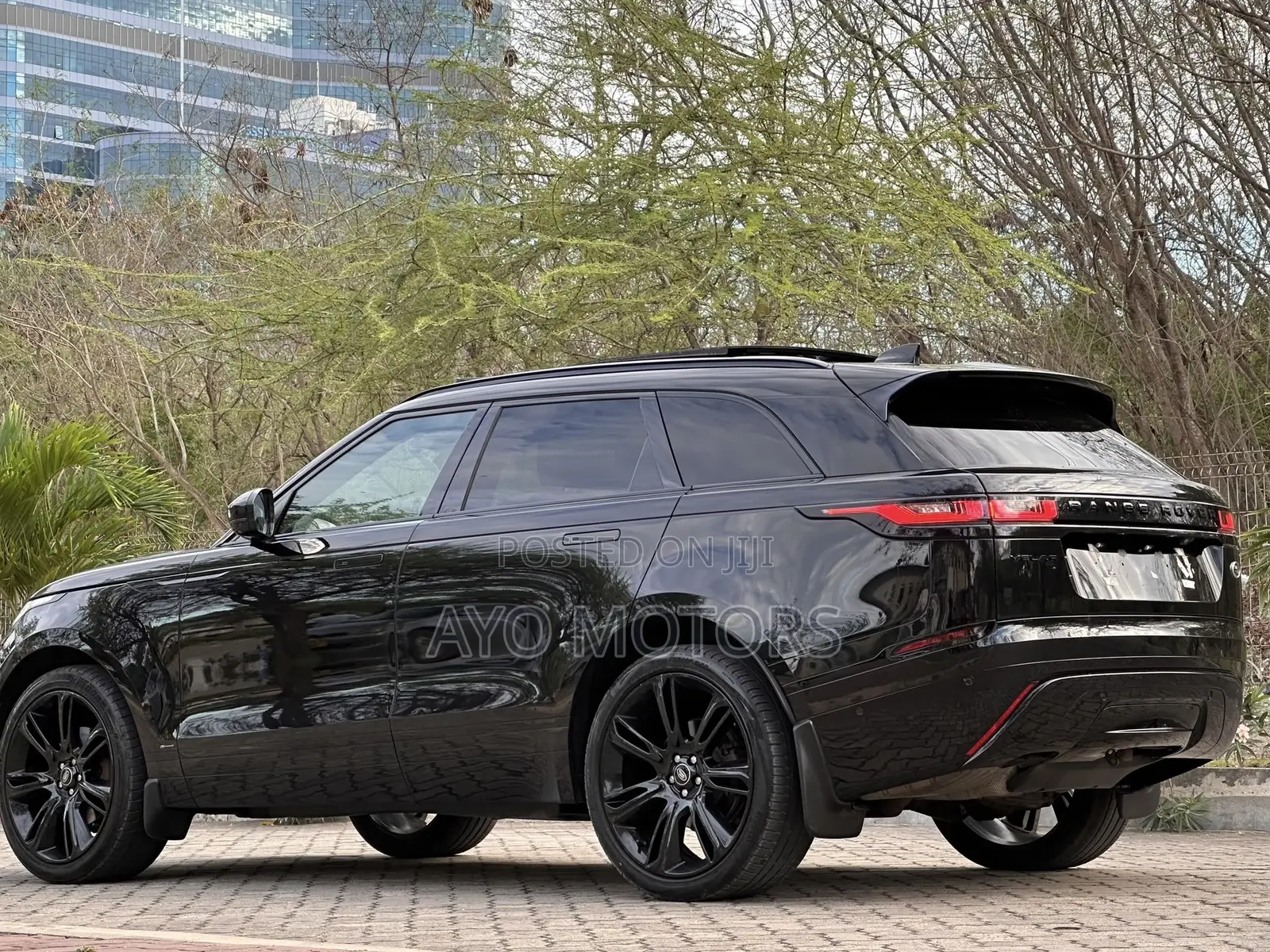 Land Rover Range Rover Velar R-Dynamic S 2021 Black
