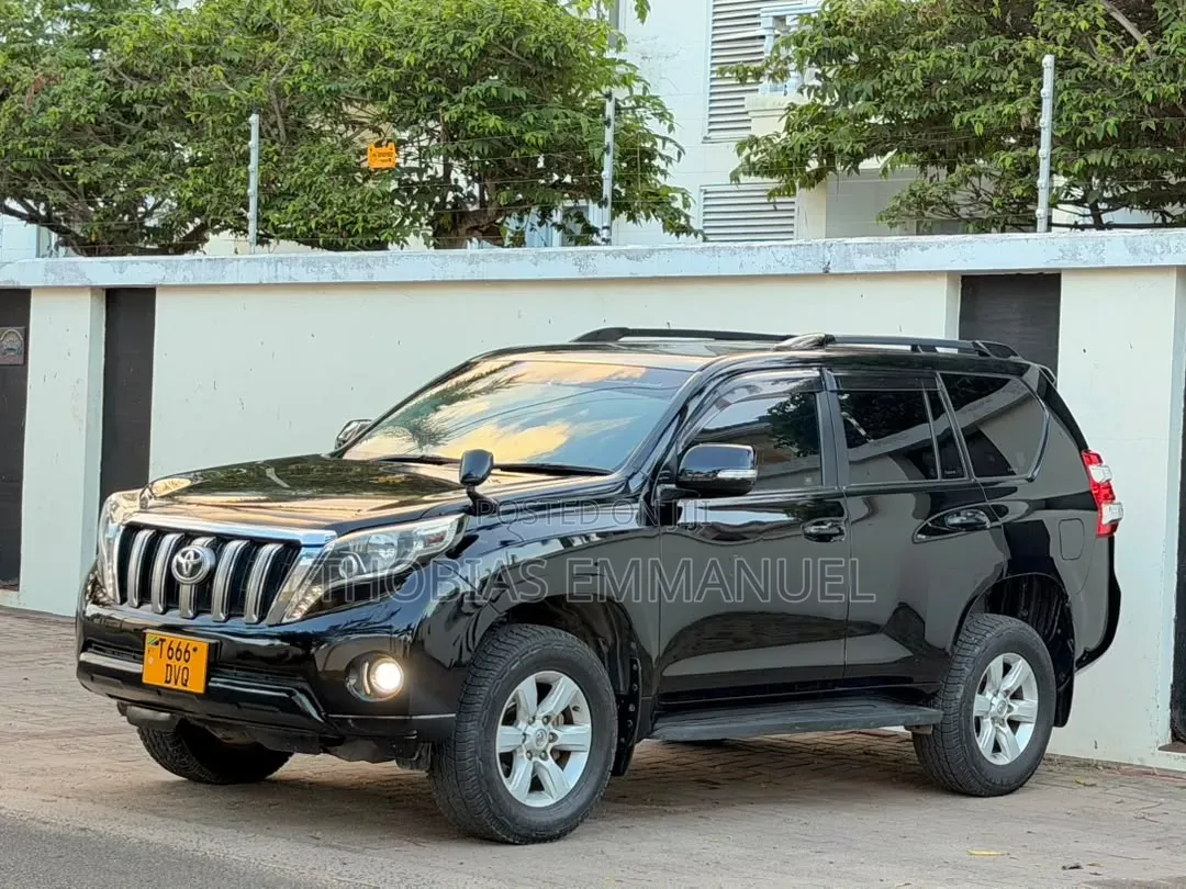 Toyota Land Cruiser Prado 2015 Black