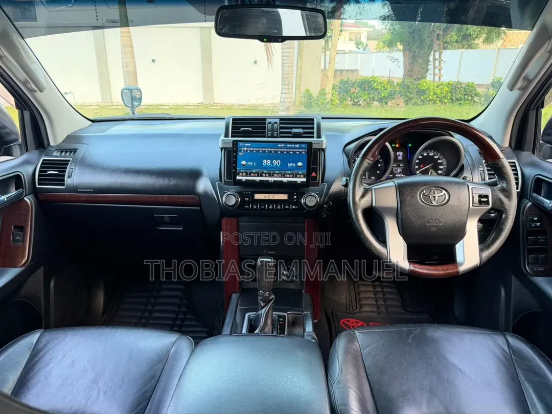 Toyota Land Cruiser Prado 2015 Black