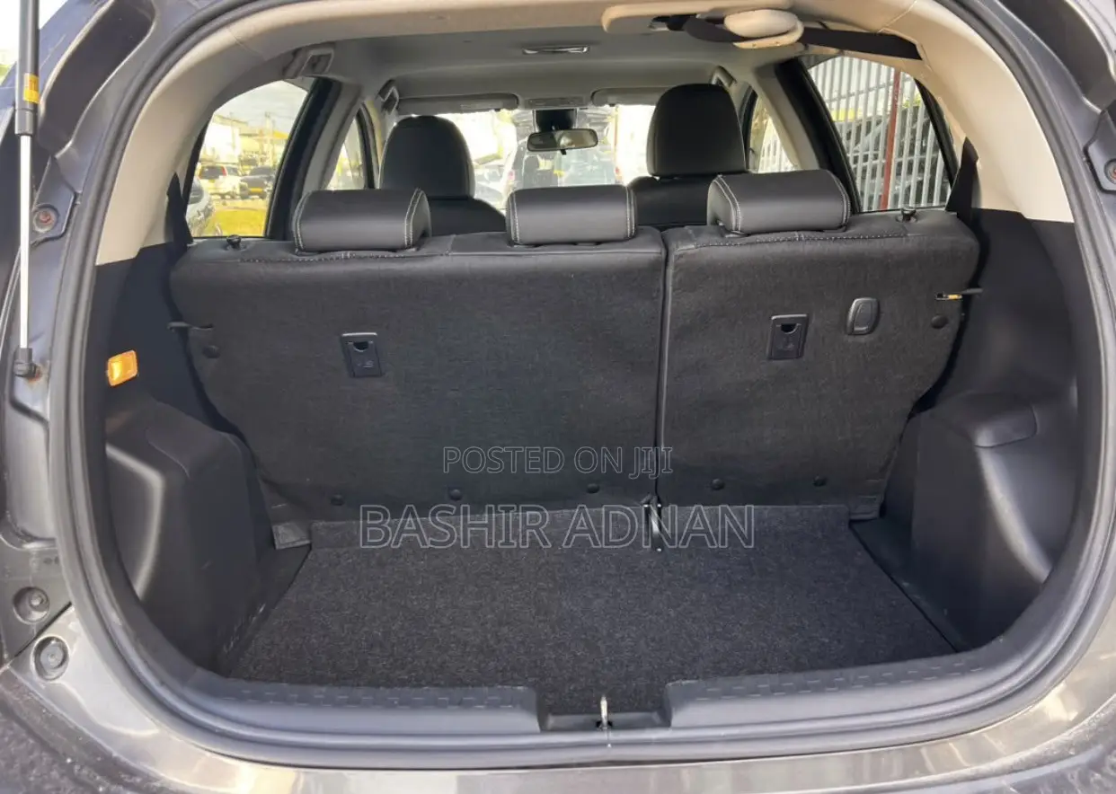 Toyota Aqua 2016 Gray