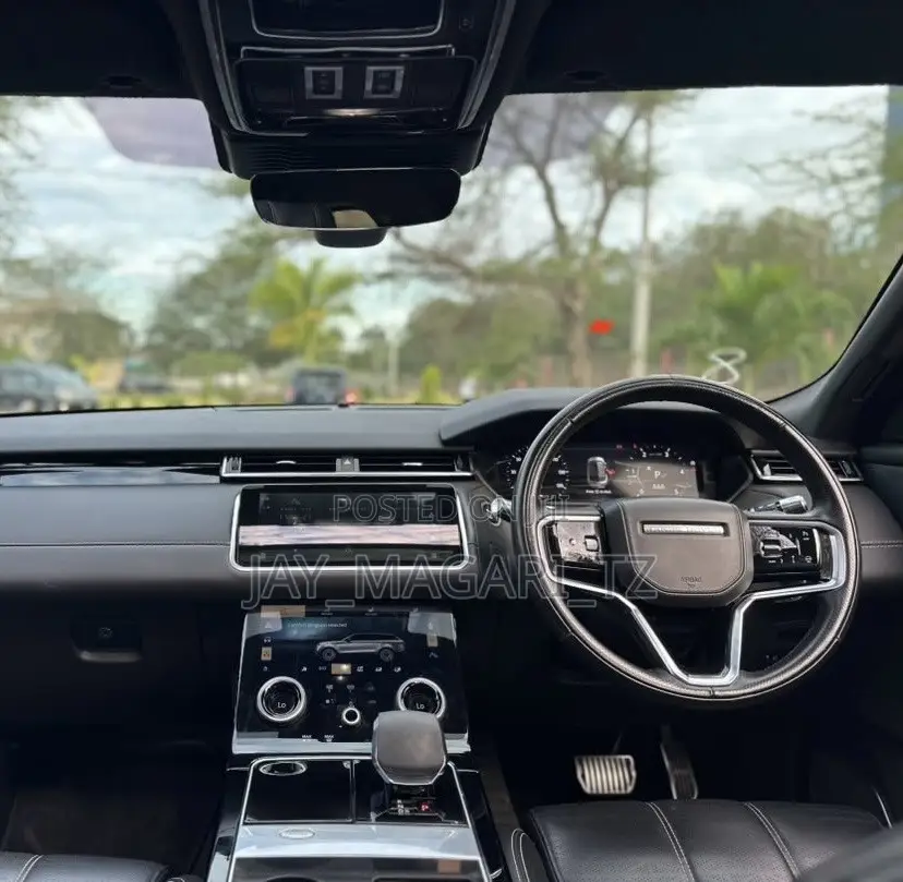 Land Rover Range Rover Velar 2021 Matt Black