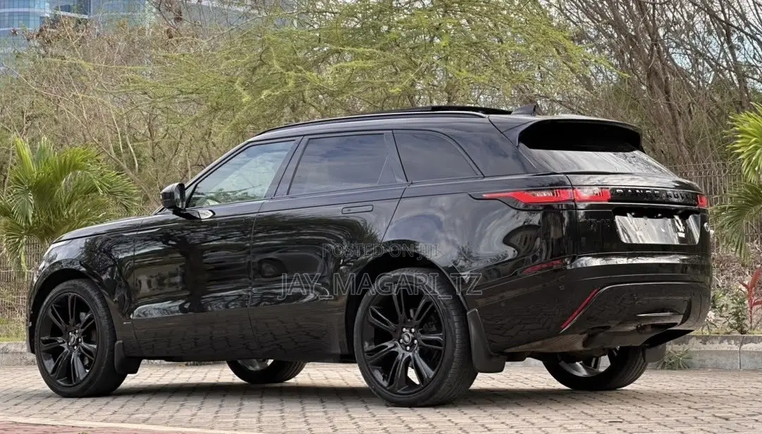 Land Rover Range Rover Velar 2021 Matt Black