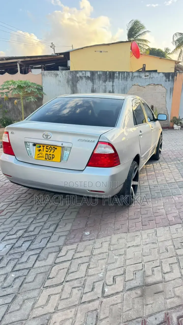 Toyota Corolla 2005 Silver