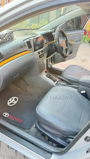 Toyota Corolla 2005 Silver