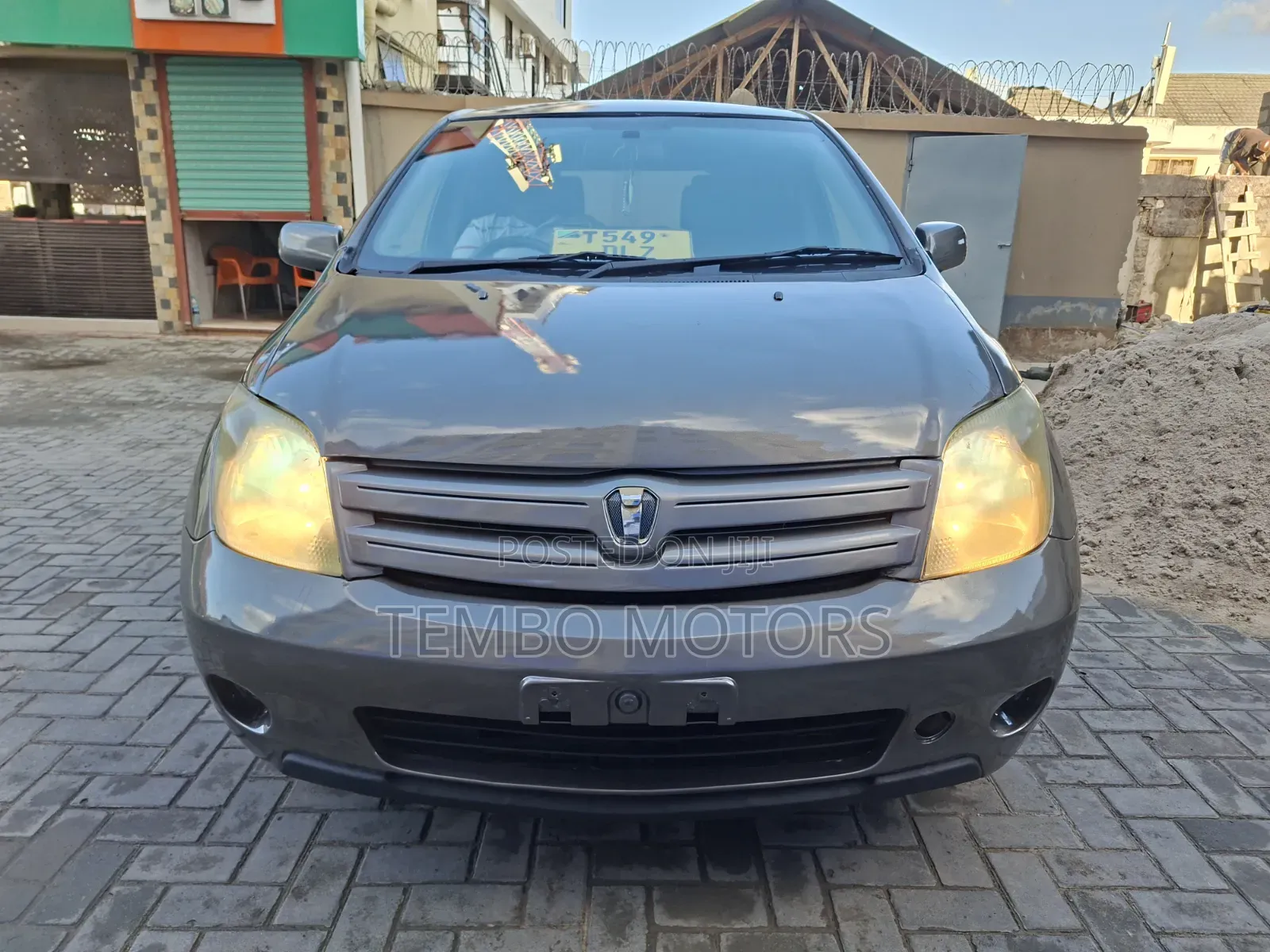 Toyota IST 2005 Gray