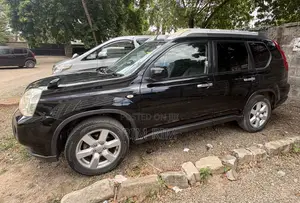 Nissan X-Trail 2.0 2008 Black