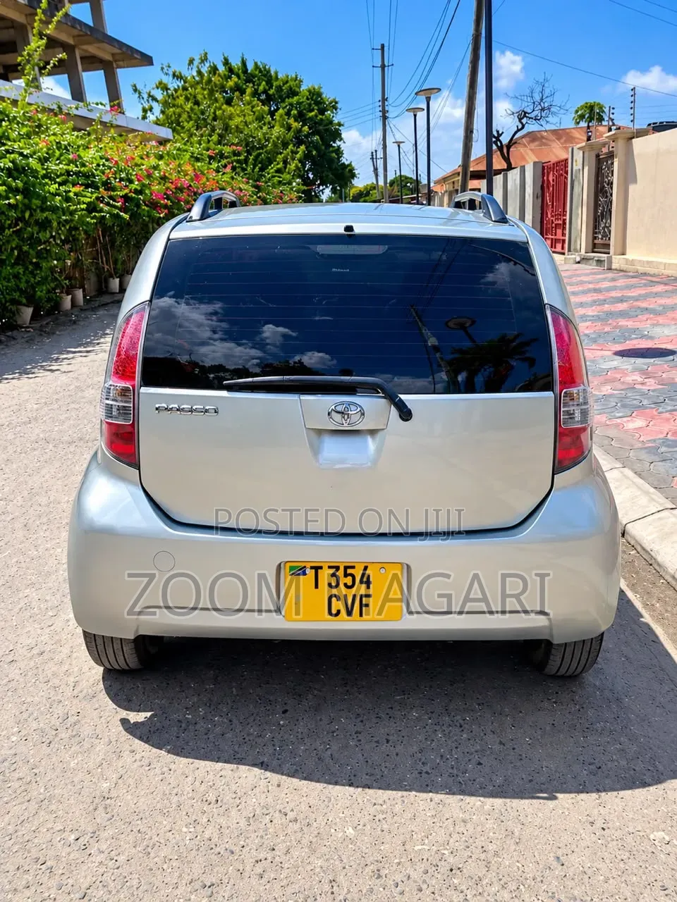 Toyota Passo 2004 Silver