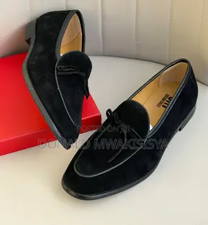 Cristiano Ronaldo - Suede Bow Loafer