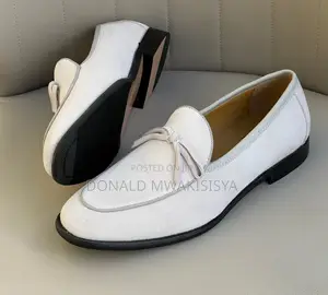 Cristiano Ronaldo - Suede Bow Loafer