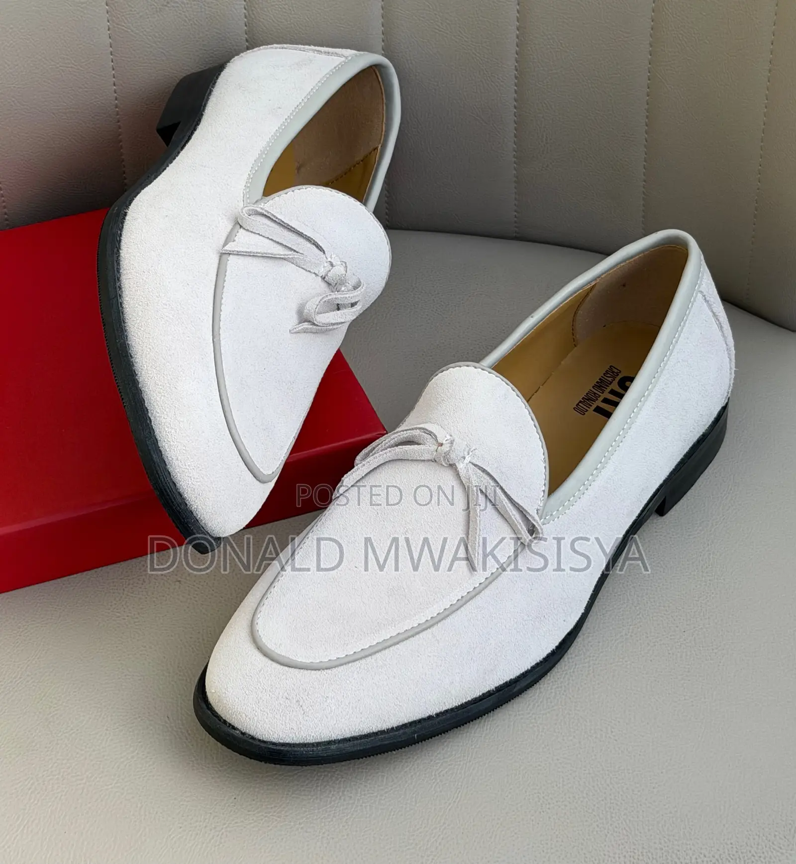 Cristiano Ronaldo - Suede Bow Loafer