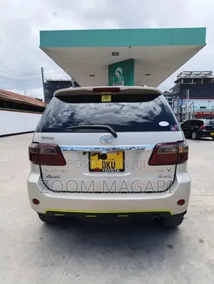 Toyota Fortuner 2017