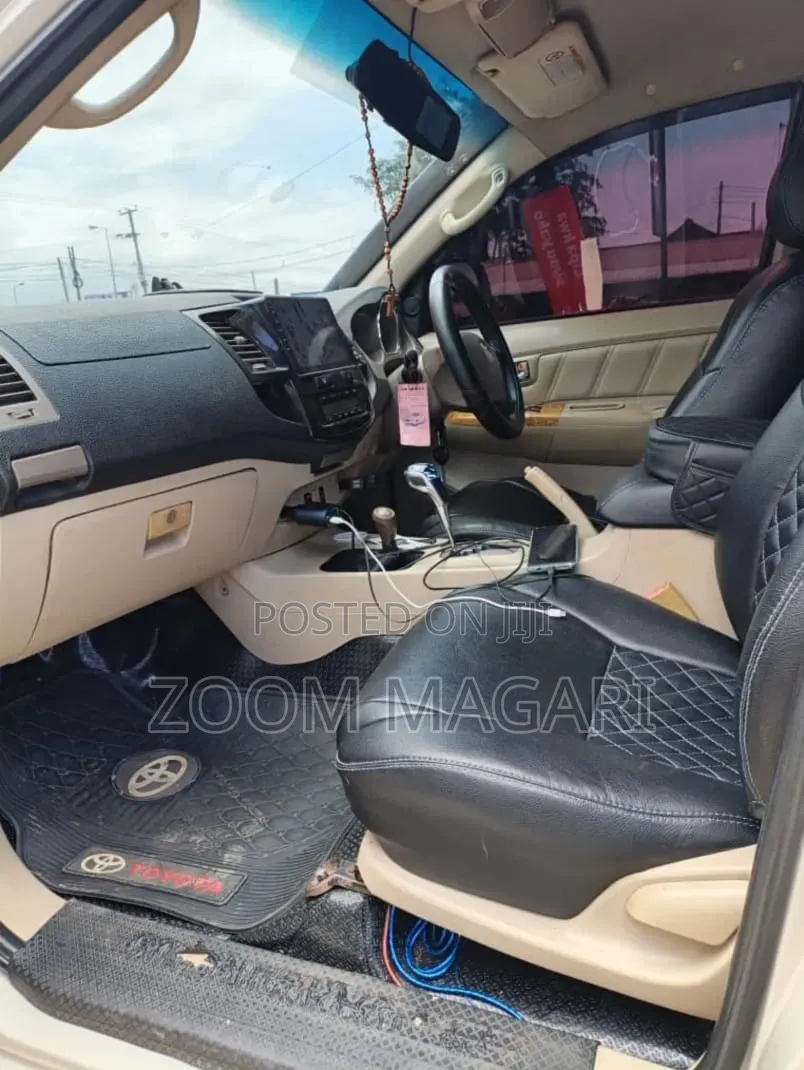 Toyota Fortuner 2017