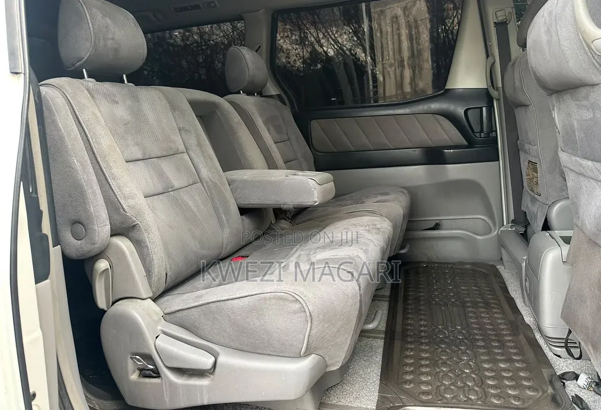 Toyota Alphard 2006 White
