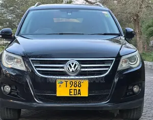 Volkswagen Tiguan 2009 Black