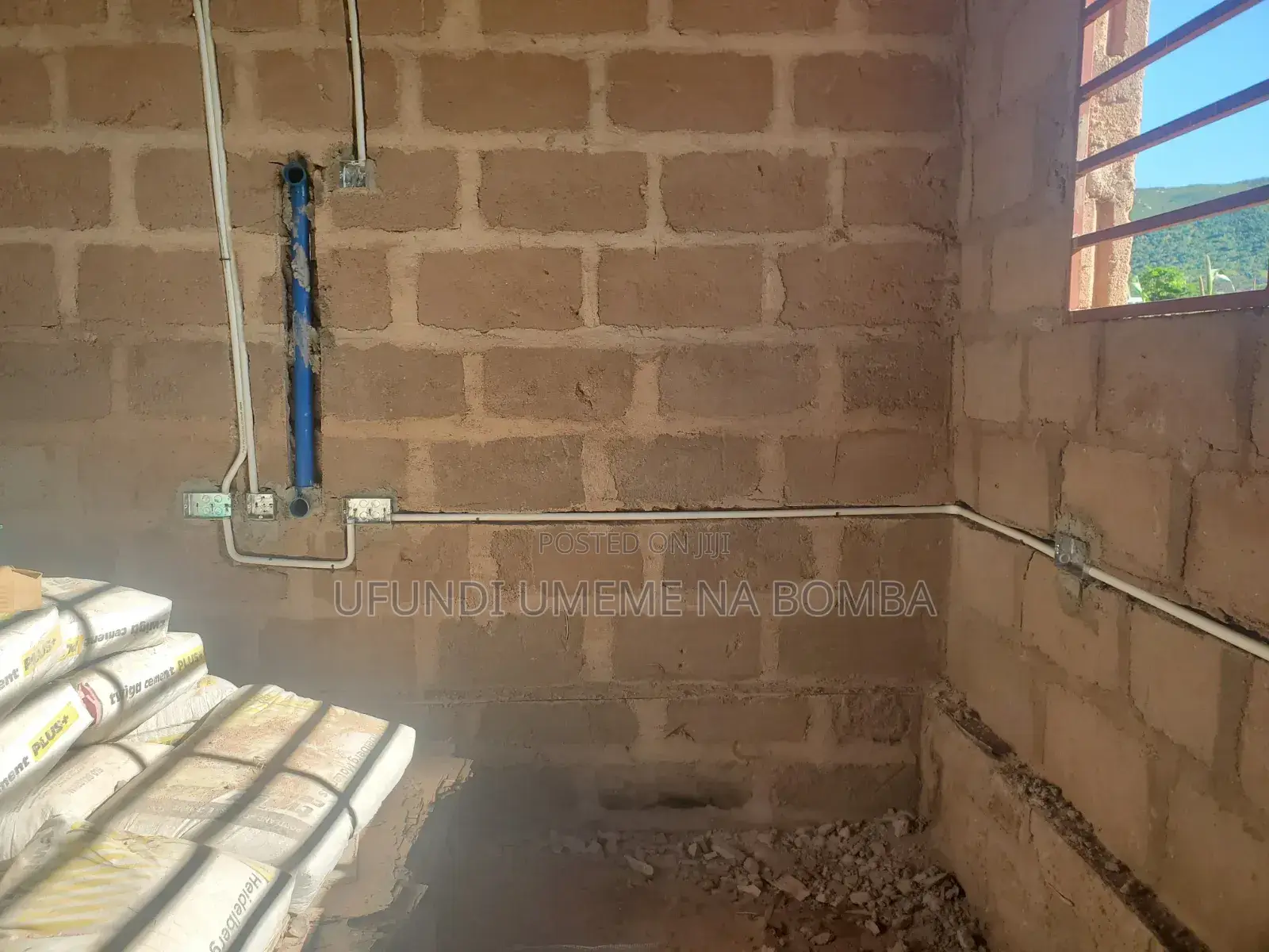 Fundi Umeme Na Bomba