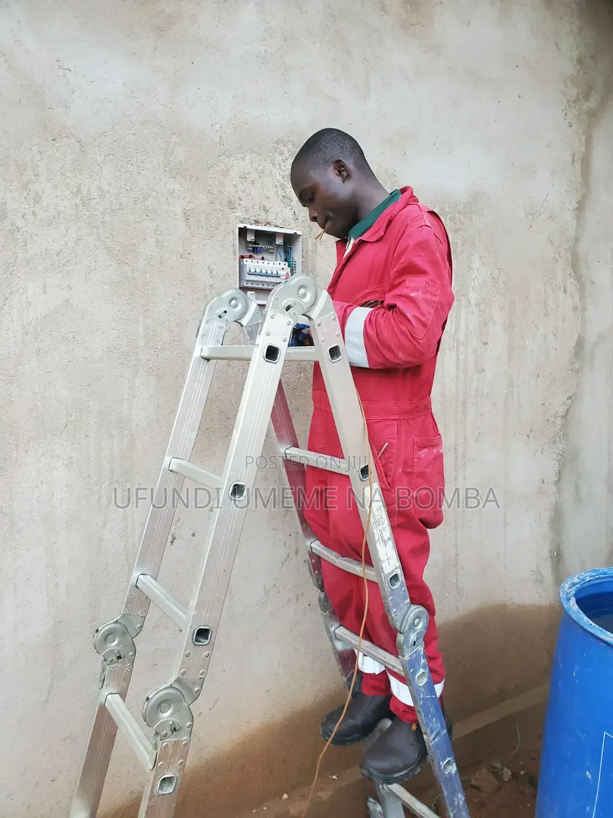 Fundi Umeme Na Bomba