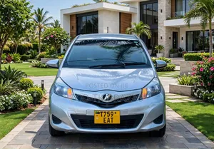 Toyota Vitz 1.0 FWD 5dr 2010 Silver