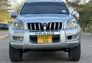 Toyota Land Cruiser Prado 2005 Silver