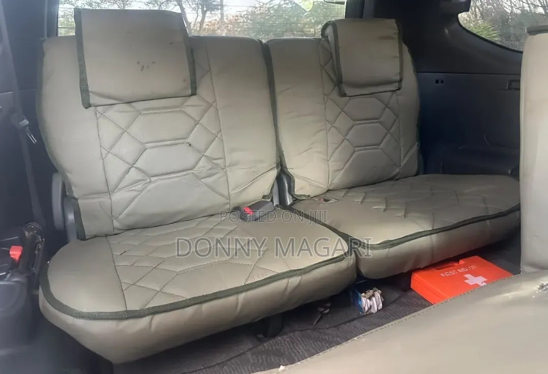 Toyota Land Cruiser Prado 2005 Silver