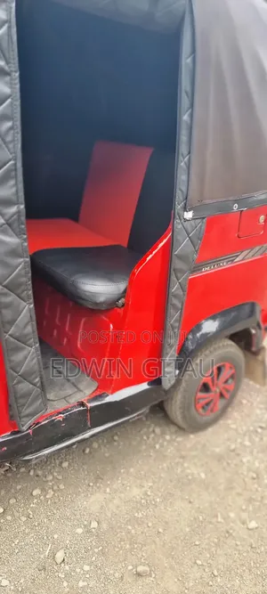 TVS King Deluxe Plus iTouch Start 2025 Red