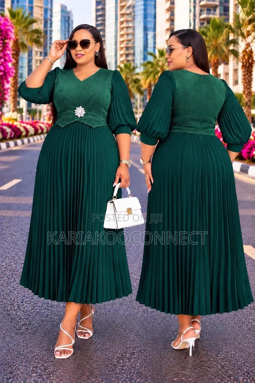 Elegant Pleated Maxi Dress With Puff Sleeves