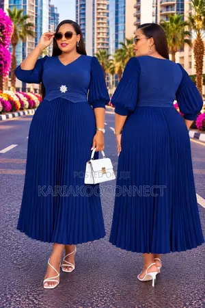 Elegant Pleated Maxi Dress With Puff Sleeves