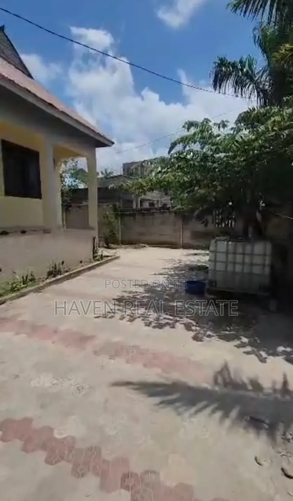 3bdrm Apartment in Kimara for rent