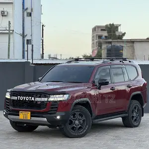 Toyota Land Cruiser 2024 Maroon