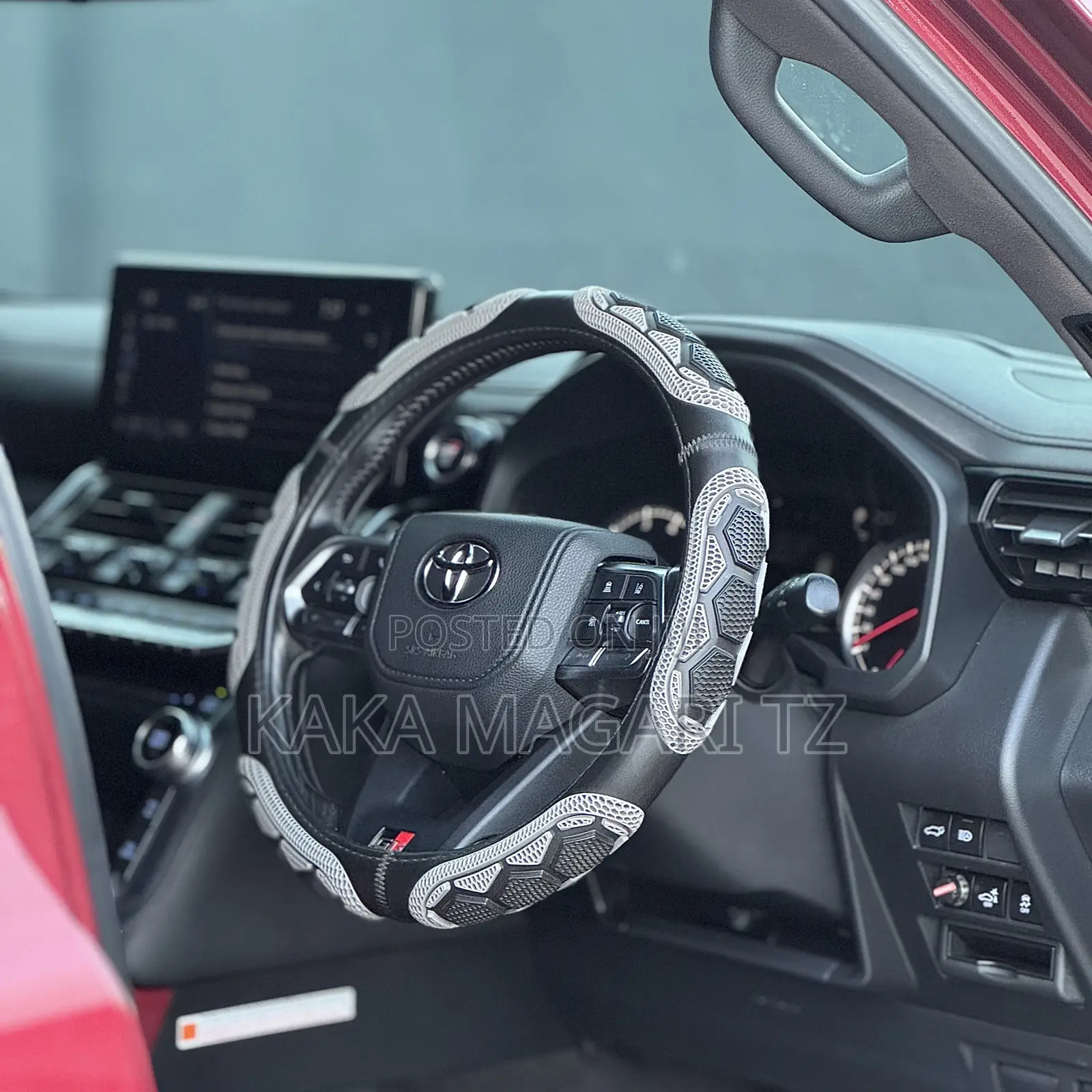 Toyota Land Cruiser 2024 Maroon
