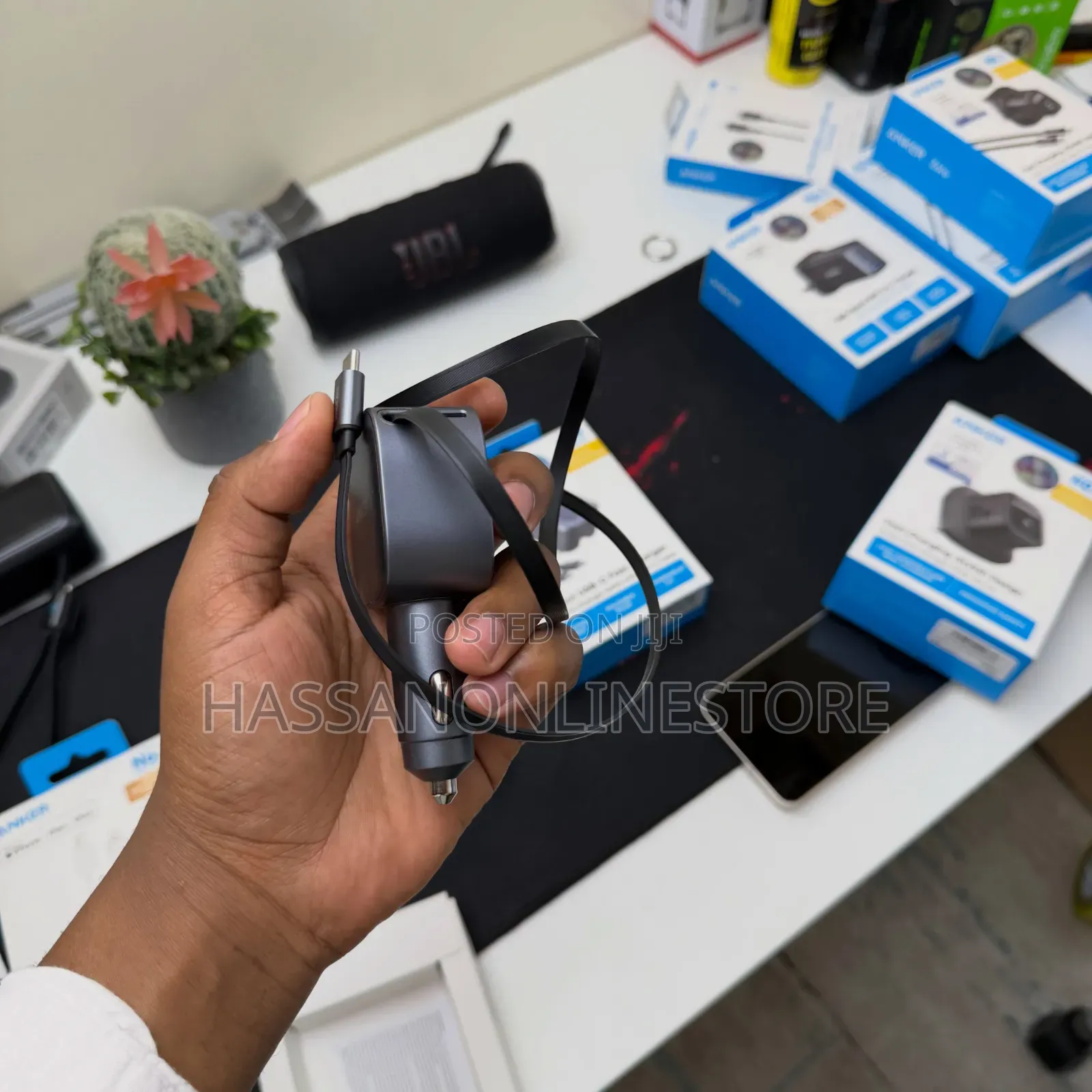 Anker Nano 75w Car Charger Builtin Retractable UsbC Cable