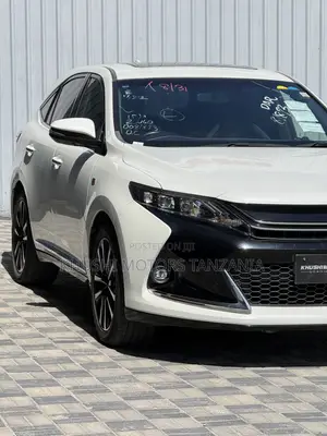 Toyota Harrier 2016