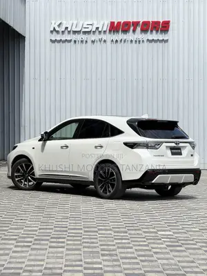Toyota Harrier 2016